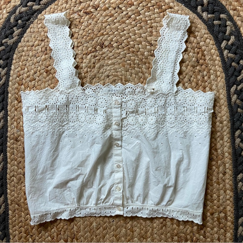 DÔEN Estelle White Eyelet Lace Crop Top